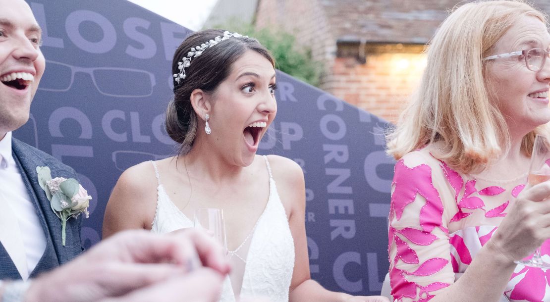 Wedding magician — bride reacting at Close-Up Corner