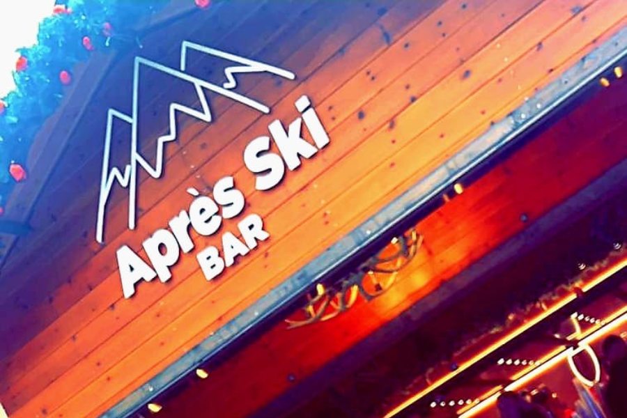 Apres Ski Bar Birmingham winter cocktails and lodge interior