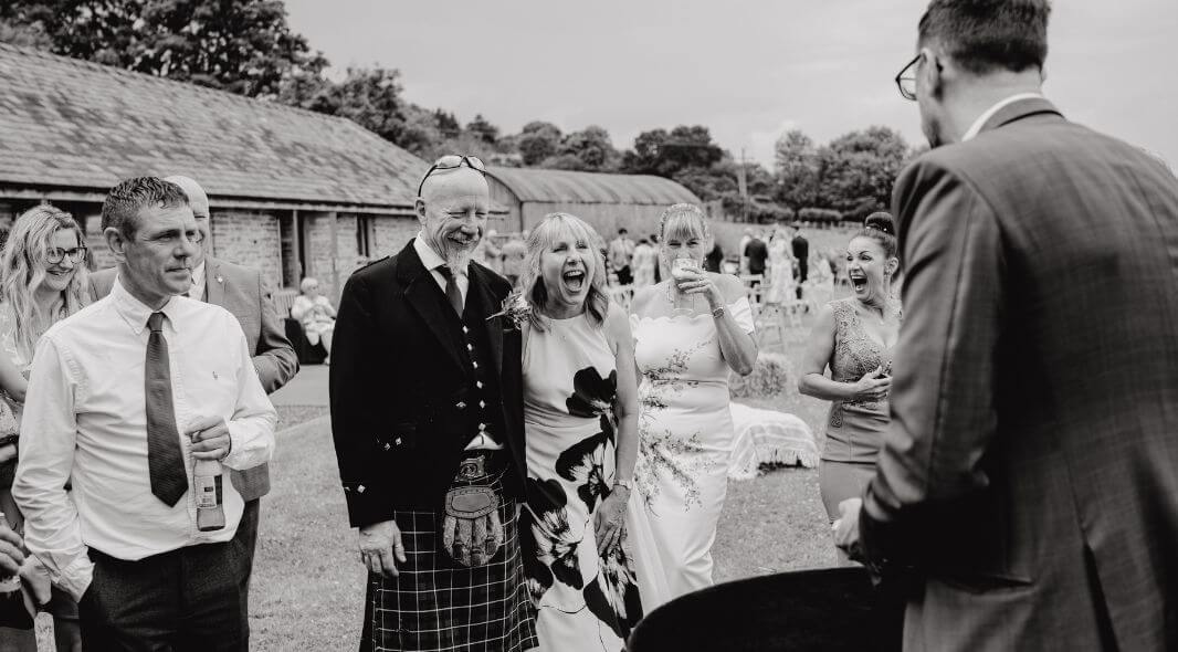 Wedding guest feedback review for Close-Up Chris