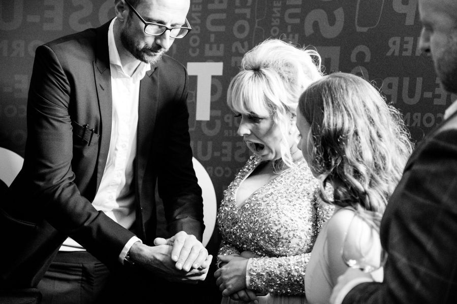 ✨Close-Up Chris✨