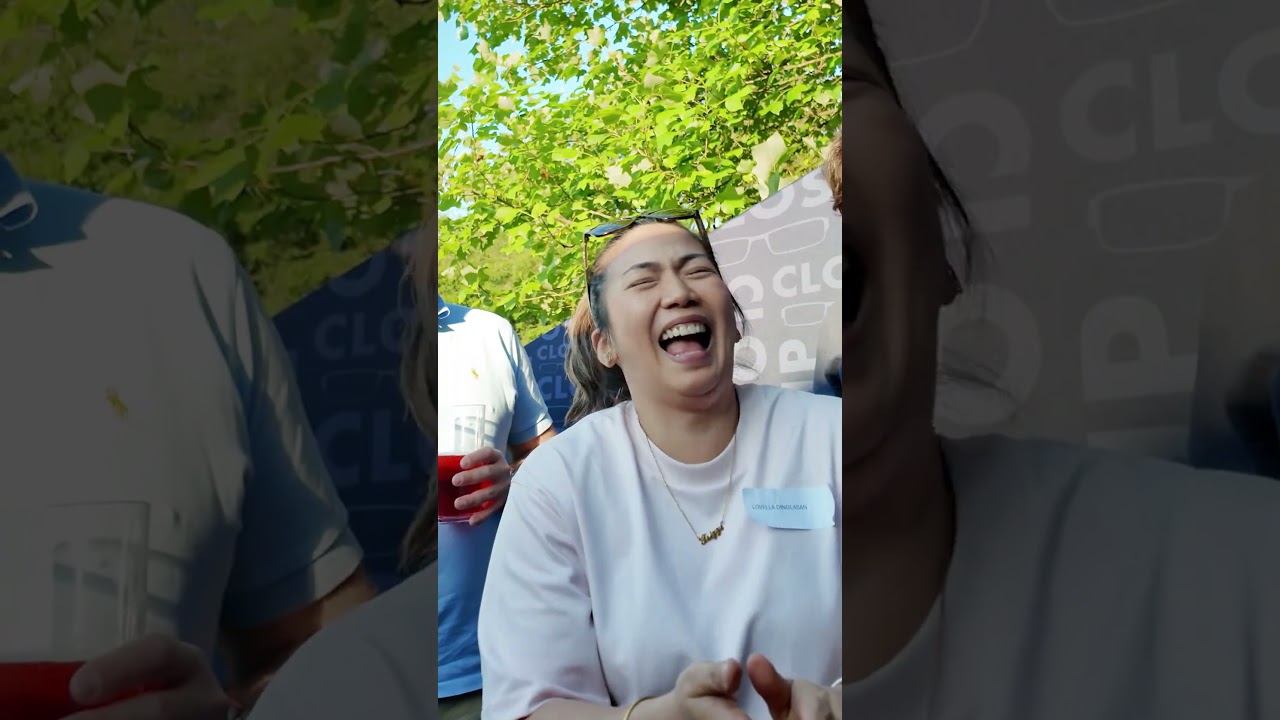 Live reaction cam - corporate event magician