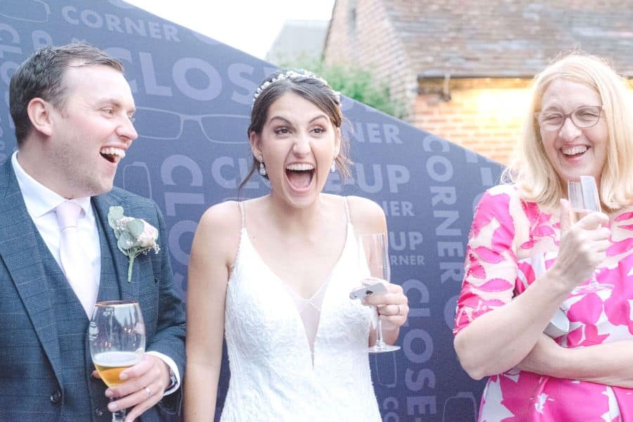 When is the Best Time to Have a Wedding Magician