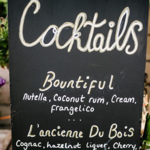 cocktail bar