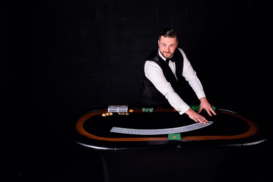 43 The crooked croupier