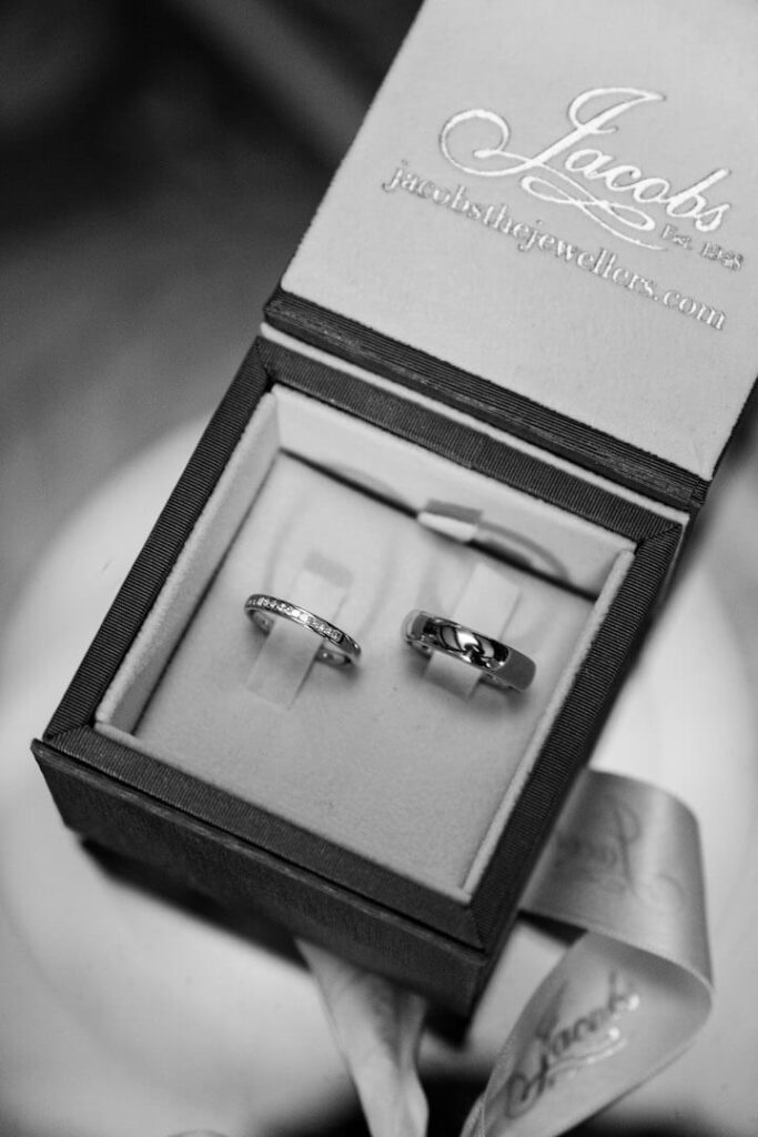 How to have a sustainable wedding59 wedding rings