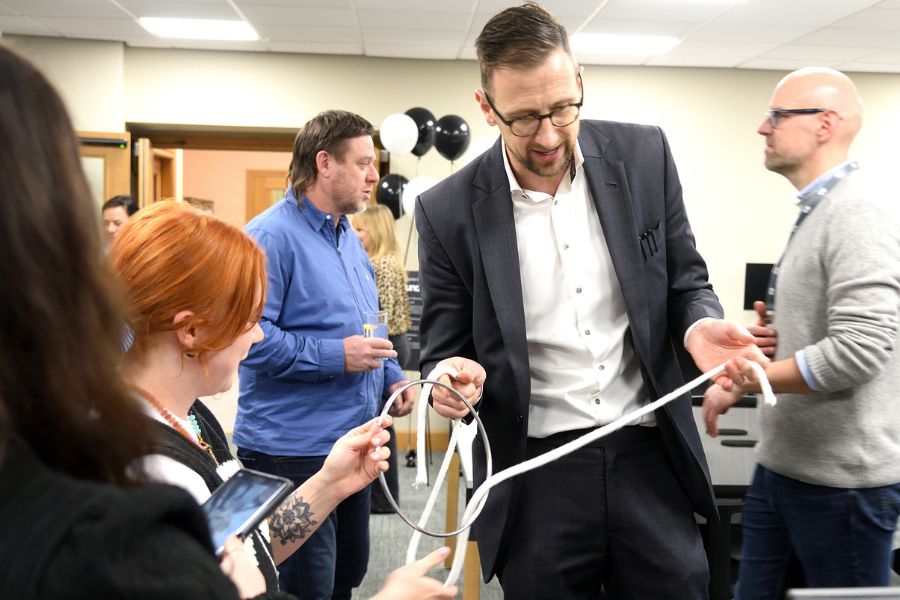 Corporate event magician in Shrewsbury performing sleight of hand